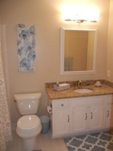 home staging bathroom