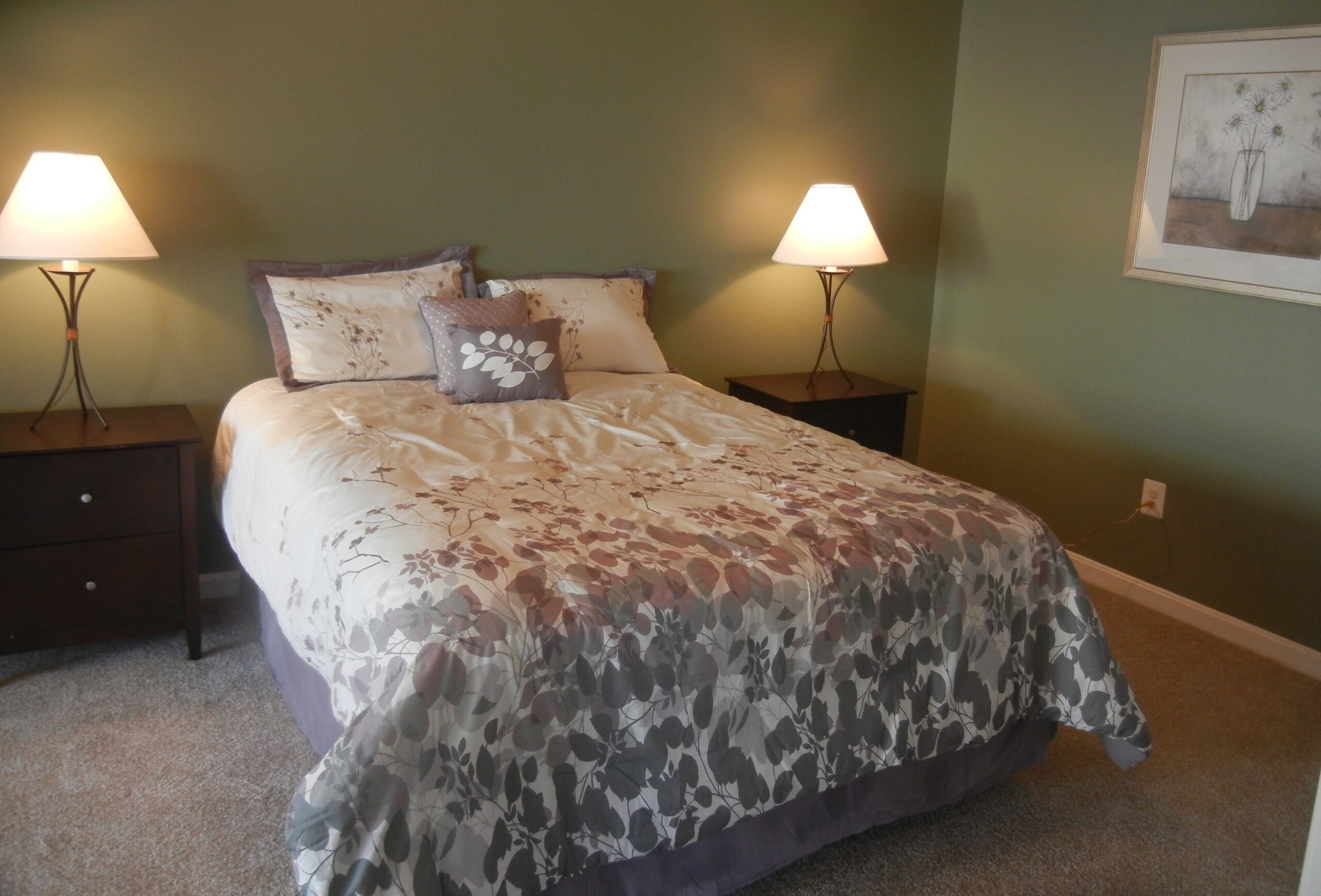 empty homes master bedroom after staging