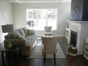 empty house staging